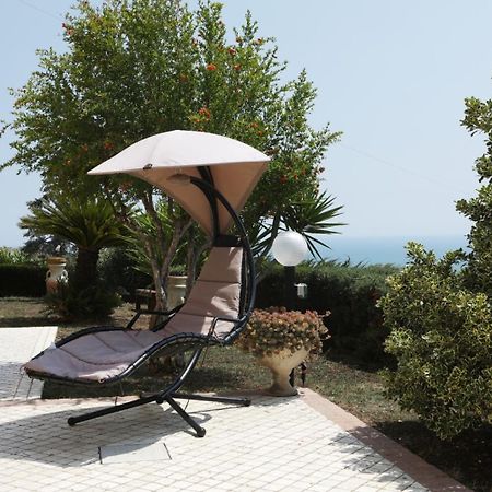 B&B Villa Floriana Торторето Экстерьер фото